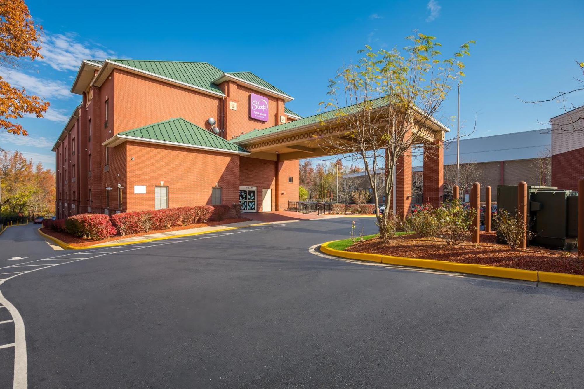 Morningside Sleep Inn & Suites Near Joint Base Andrews-Washington Area מראה חיצוני תמונה