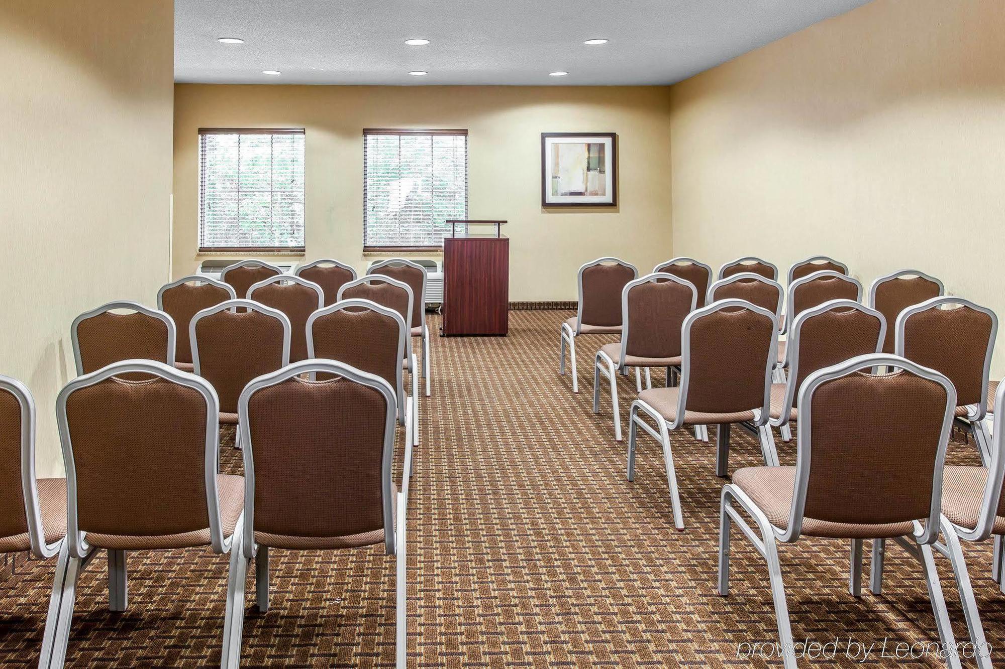 Morningside Sleep Inn & Suites Near Joint Base Andrews-Washington Area מראה חיצוני תמונה