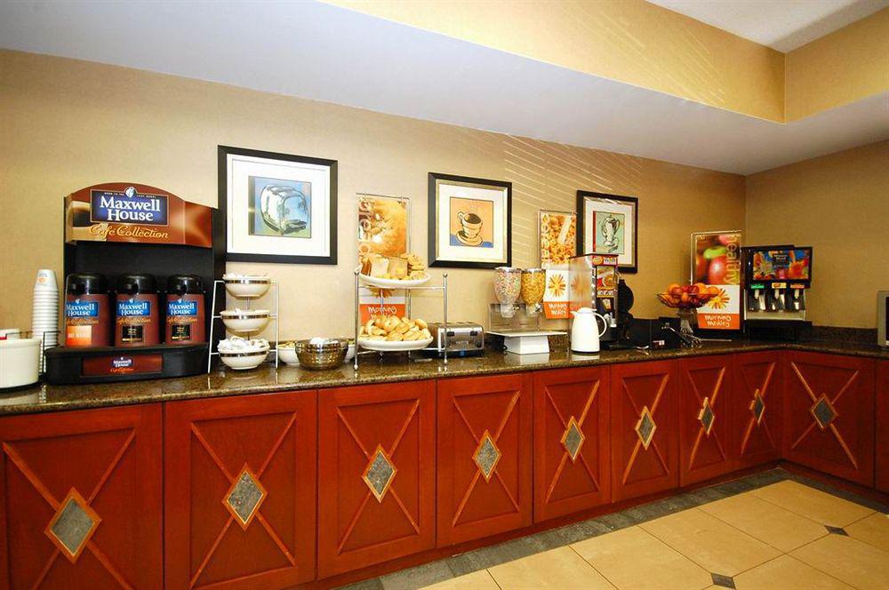 Morningside Sleep Inn & Suites Near Joint Base Andrews-Washington Area מראה חיצוני תמונה